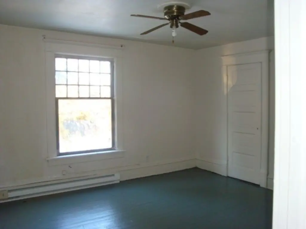 Picture 8