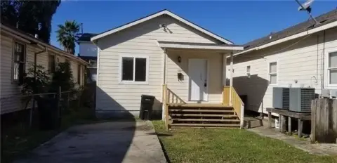 Triplex with Shotgun Double