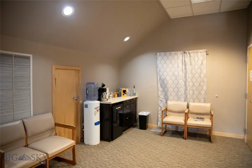 Picture 7
