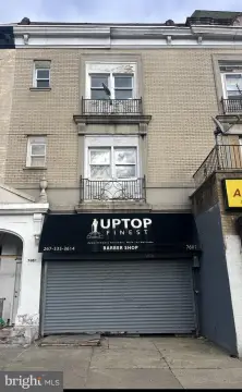 High-Visibility Retail/Office Space Available