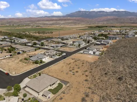 Residential Land in Dixie Springs