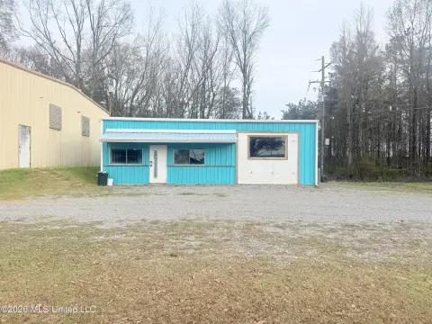 Industrial Building in Grenada, MS