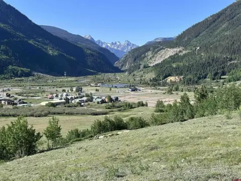 Land in Silverton, Colorado