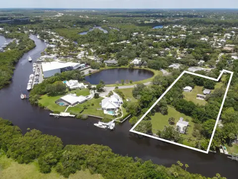 Waterfront Property on St. Lucie River