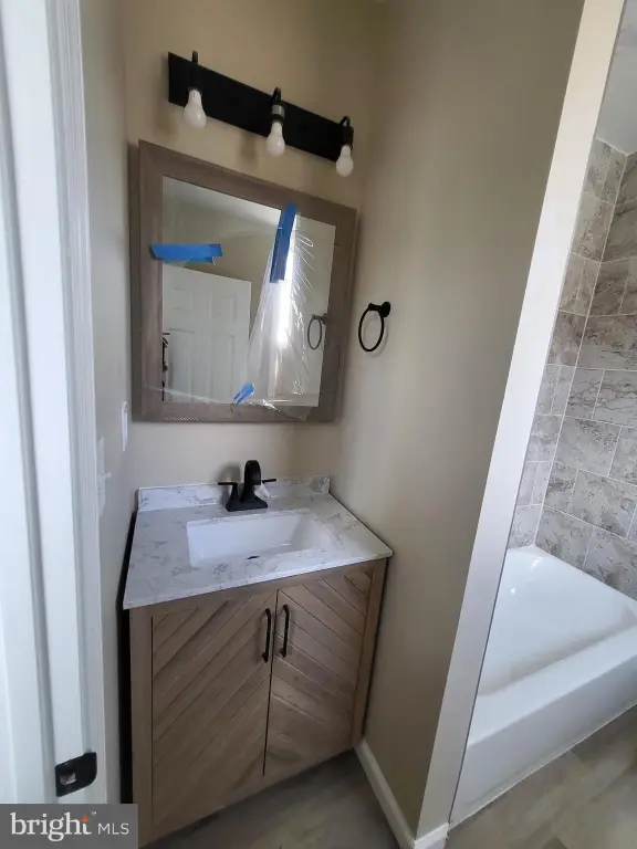 Picture 8