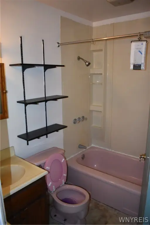 Picture 7