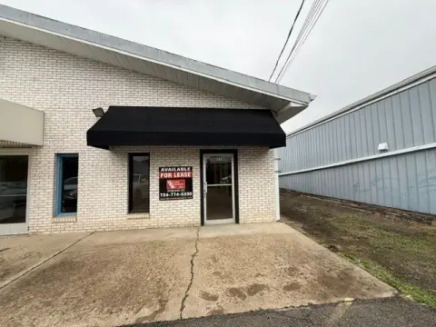 Heated Warehouse with Drive-In Door