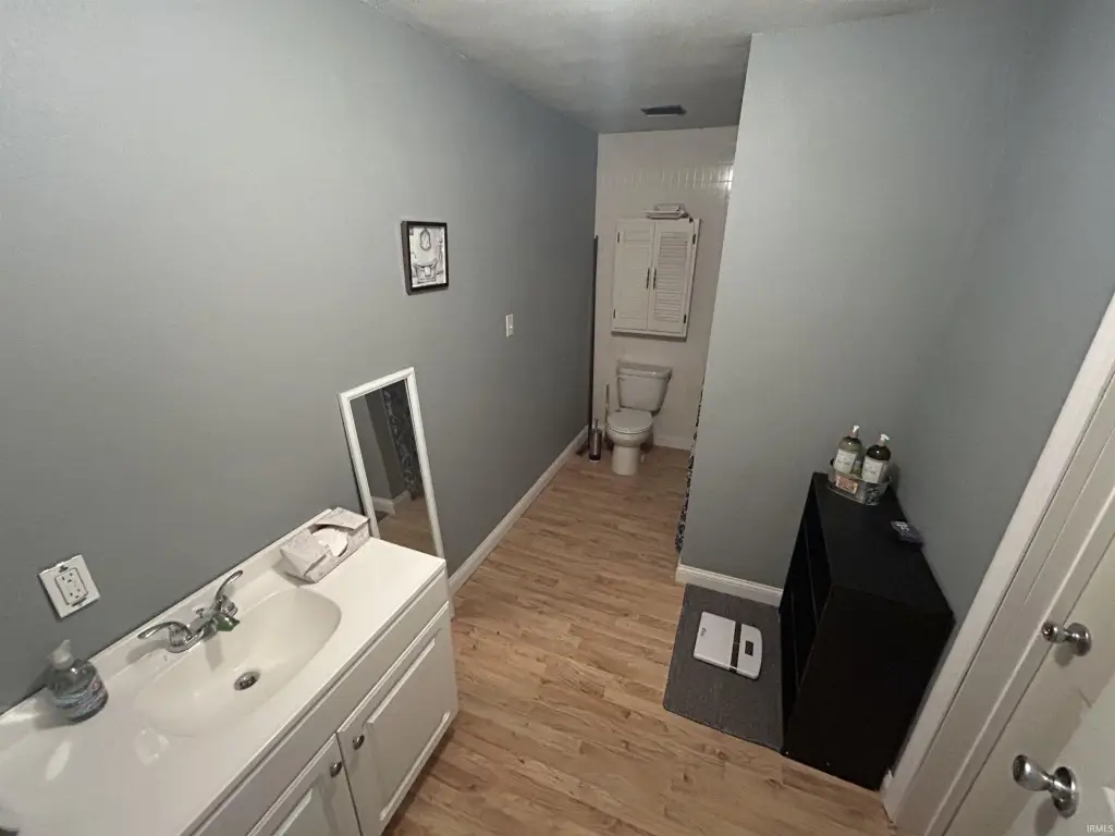 Picture 16