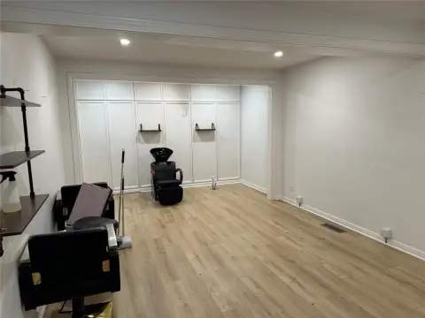 Renovated Studio with Utilities Included