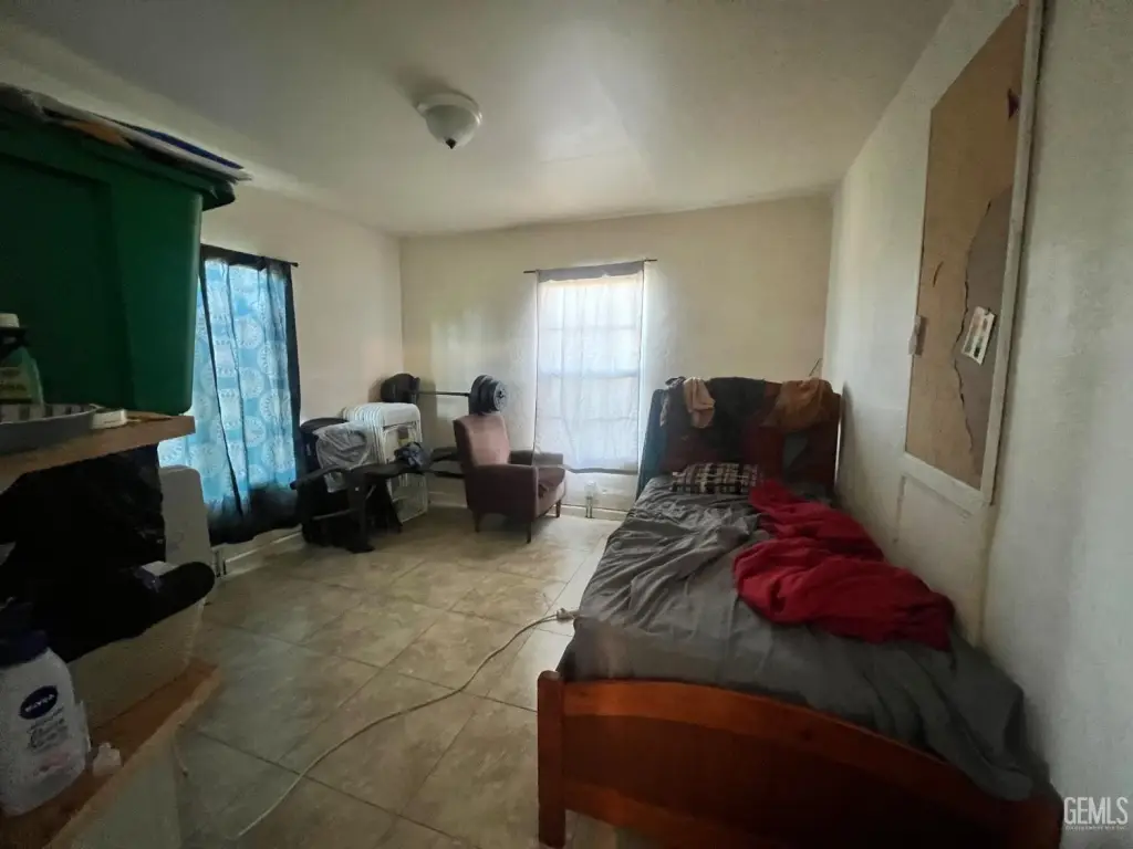 Picture 5