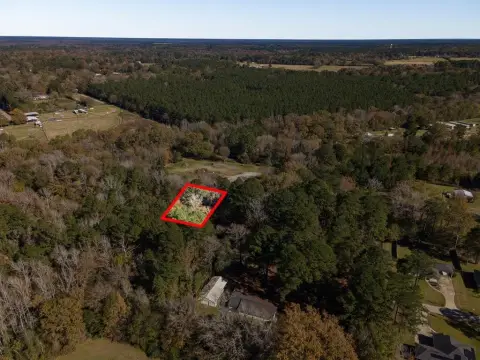 Residential Land in Huntington, TX