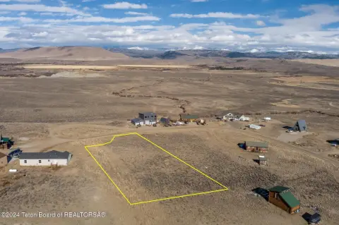 Residential Land with Mountain Views