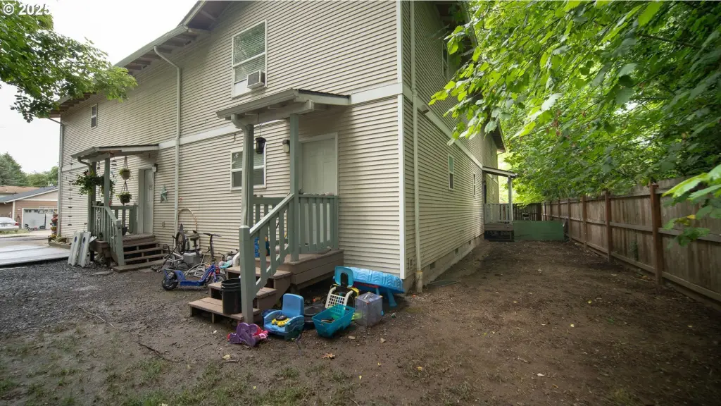 Picture 4