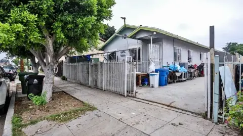 Duplex in Los Angeles