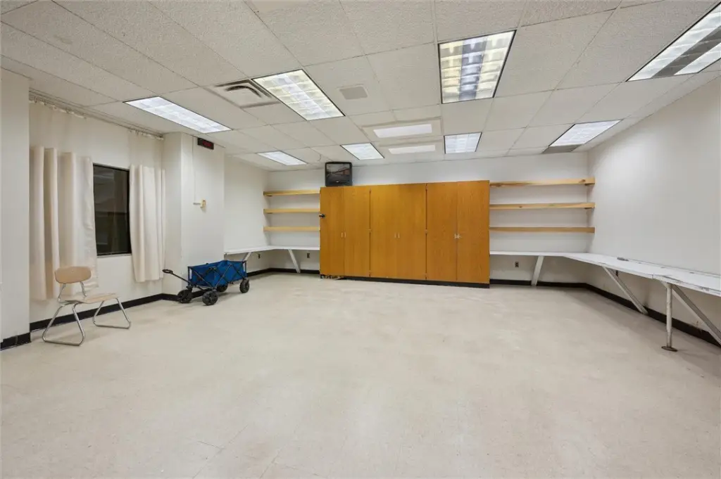 Picture 30