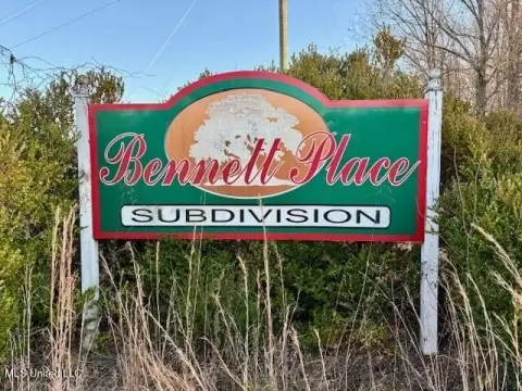 Residential Land in Strayhorn District