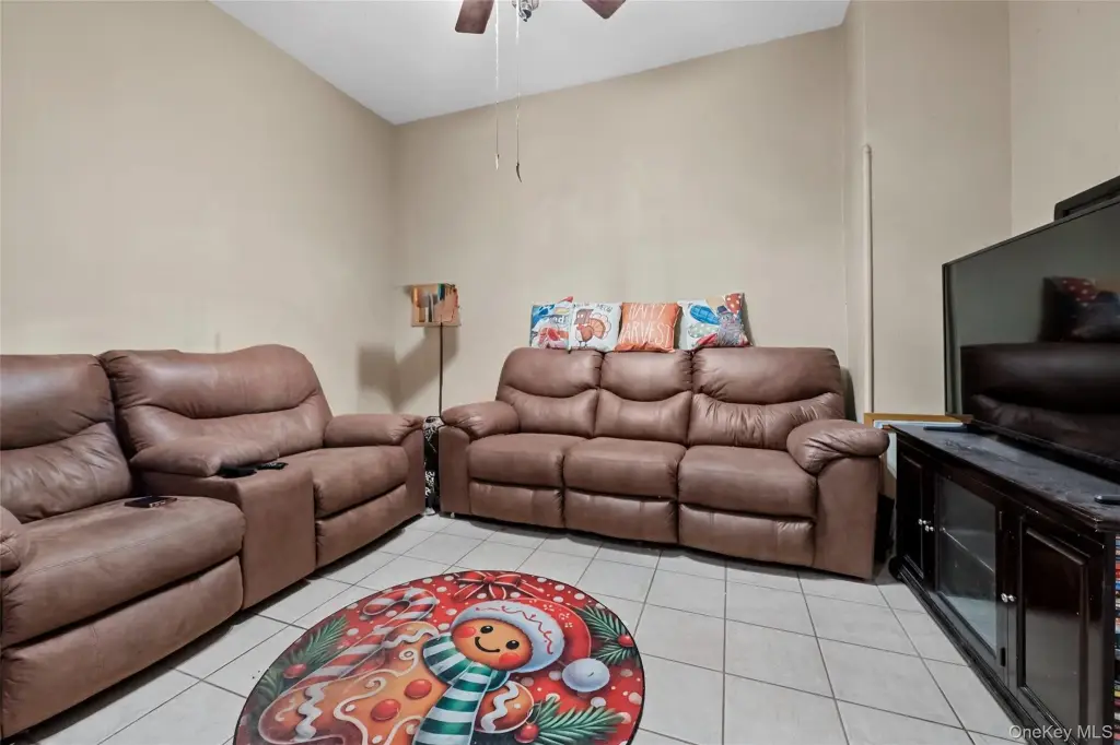 Picture 16