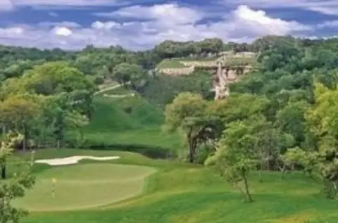 Land in Golf-Course Community