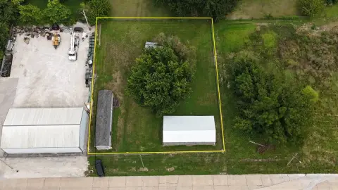 Three-Building Warehouse Storage Property
