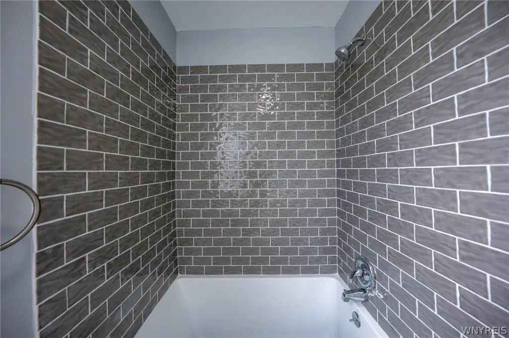 Picture 38