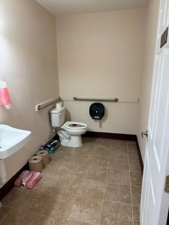 Picture 28