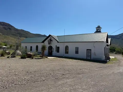 Shafter Ranch with Cibolo Creek