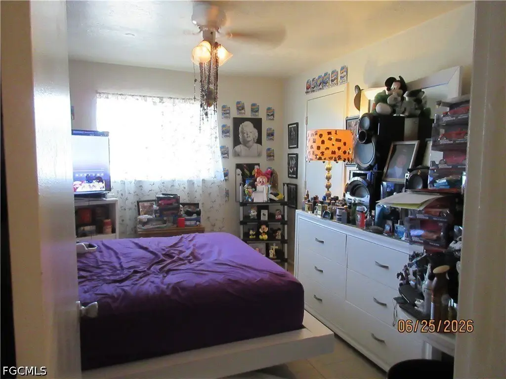 Picture 11