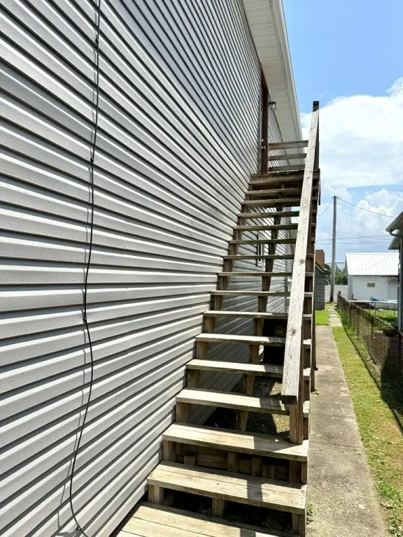 Picture 19