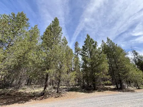 La Pine Acreage Home Site