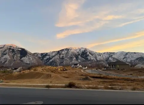 Residential Land with Mountain Views