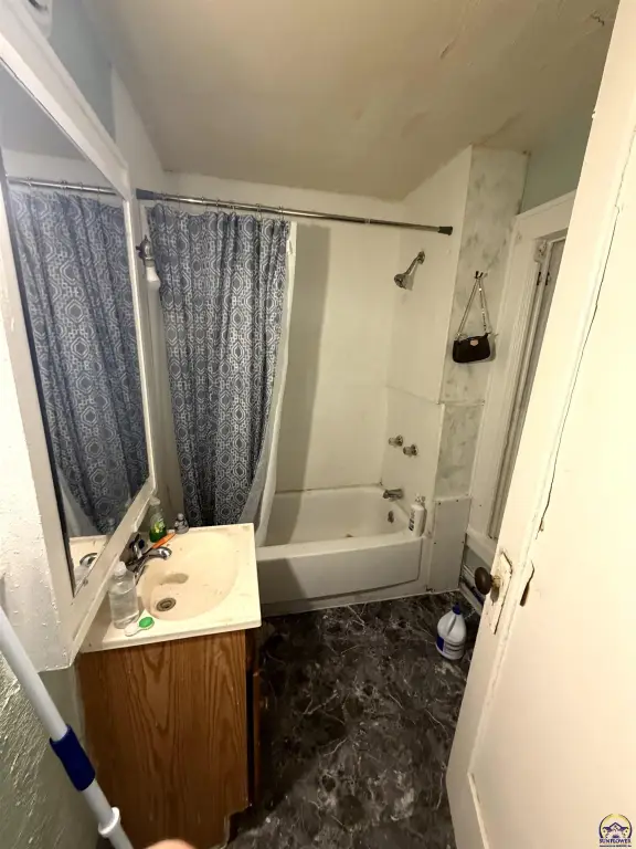 Picture 30