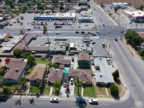 Lamont Multifamily Property For Sale