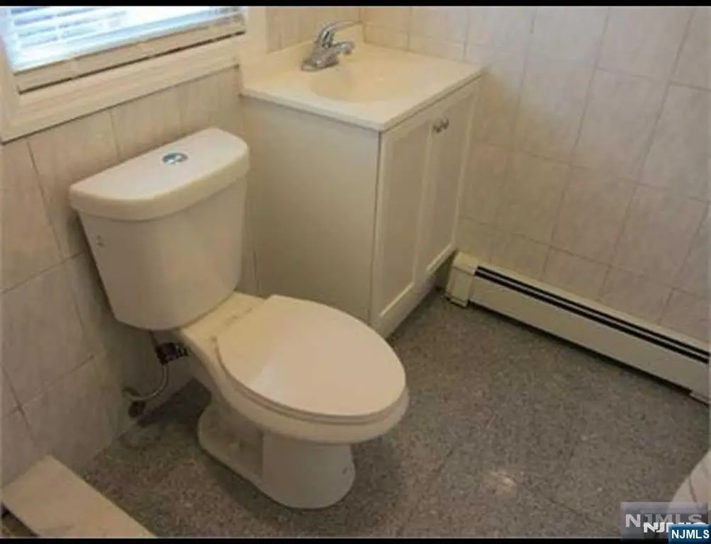 Picture 7