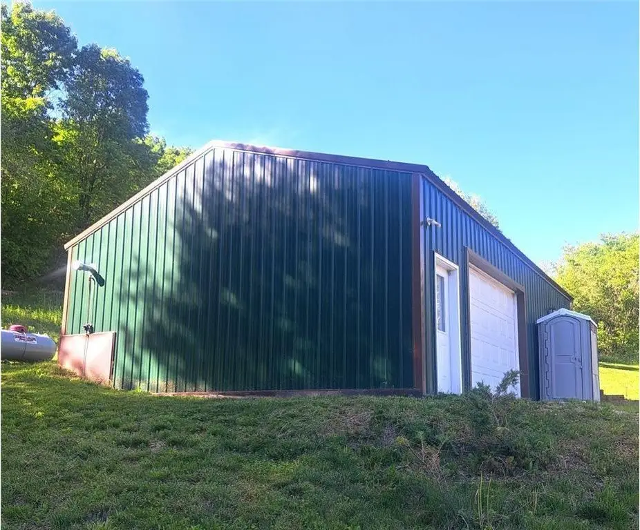 Picture 4