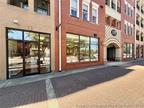 Downtown Retail Space With Office