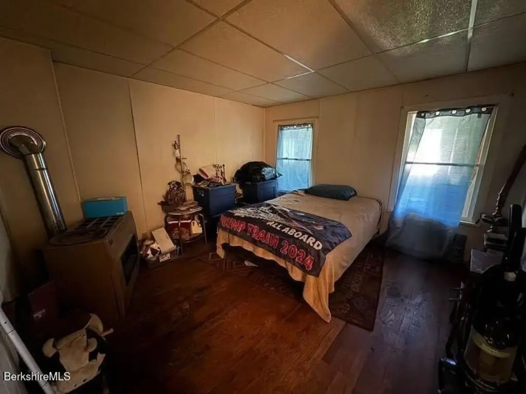 Picture 19