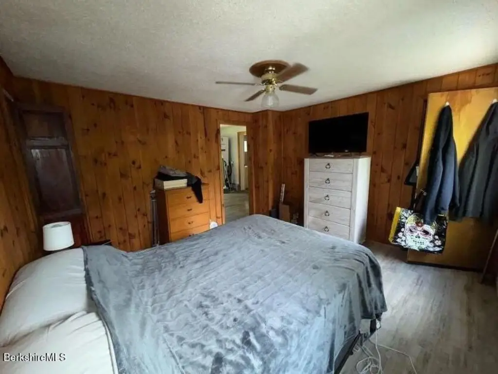 Picture 11