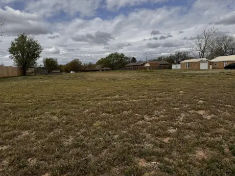 Plainview Acre Lot For Sale