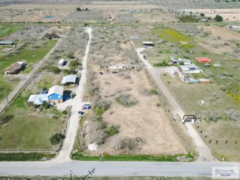 Large Lot in San Benito