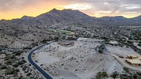 Residential Land in Granite Ridge