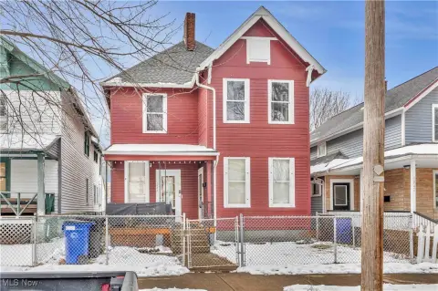 Cleveland Multifamily Property in Detroit Shoreway