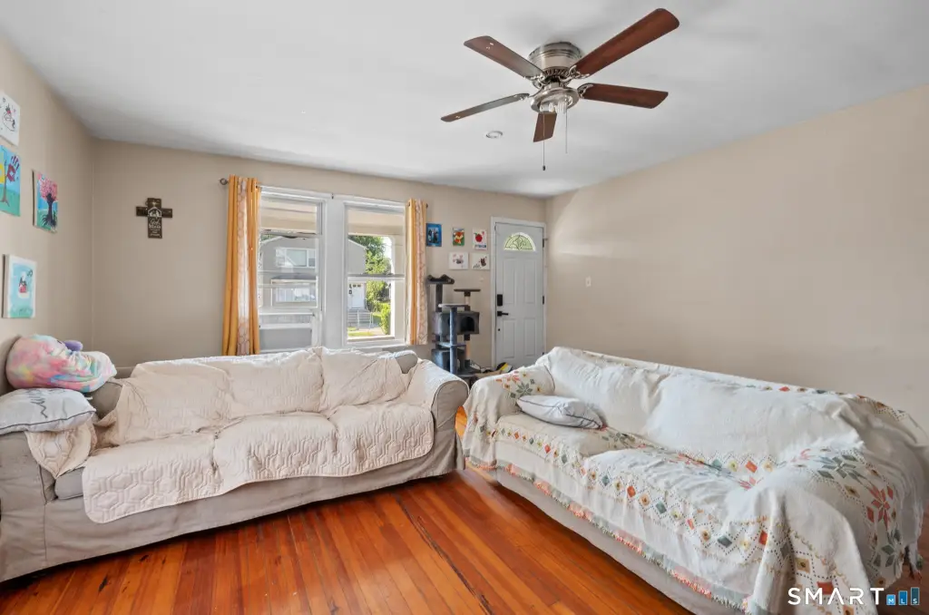 Picture 4