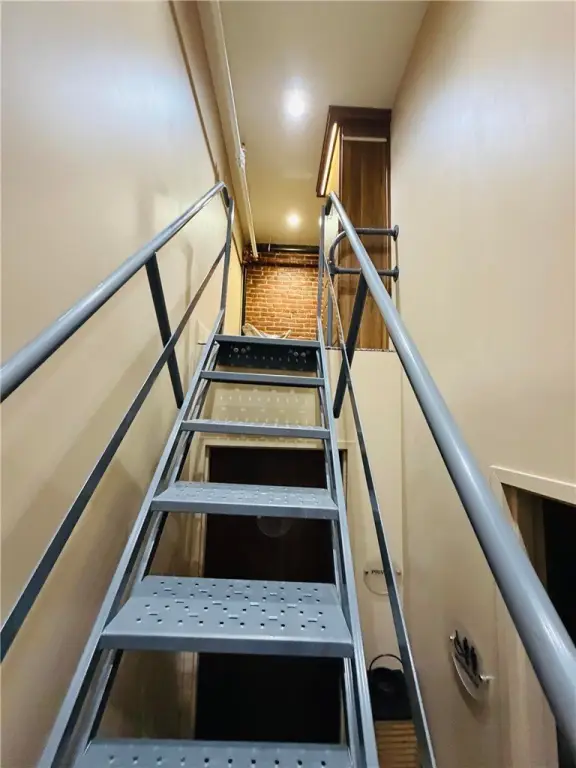 Picture 30