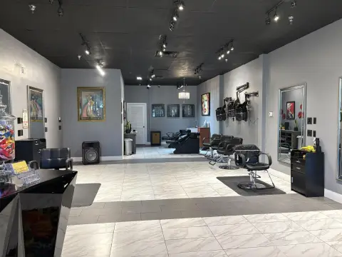 Renovated Salon Space Available