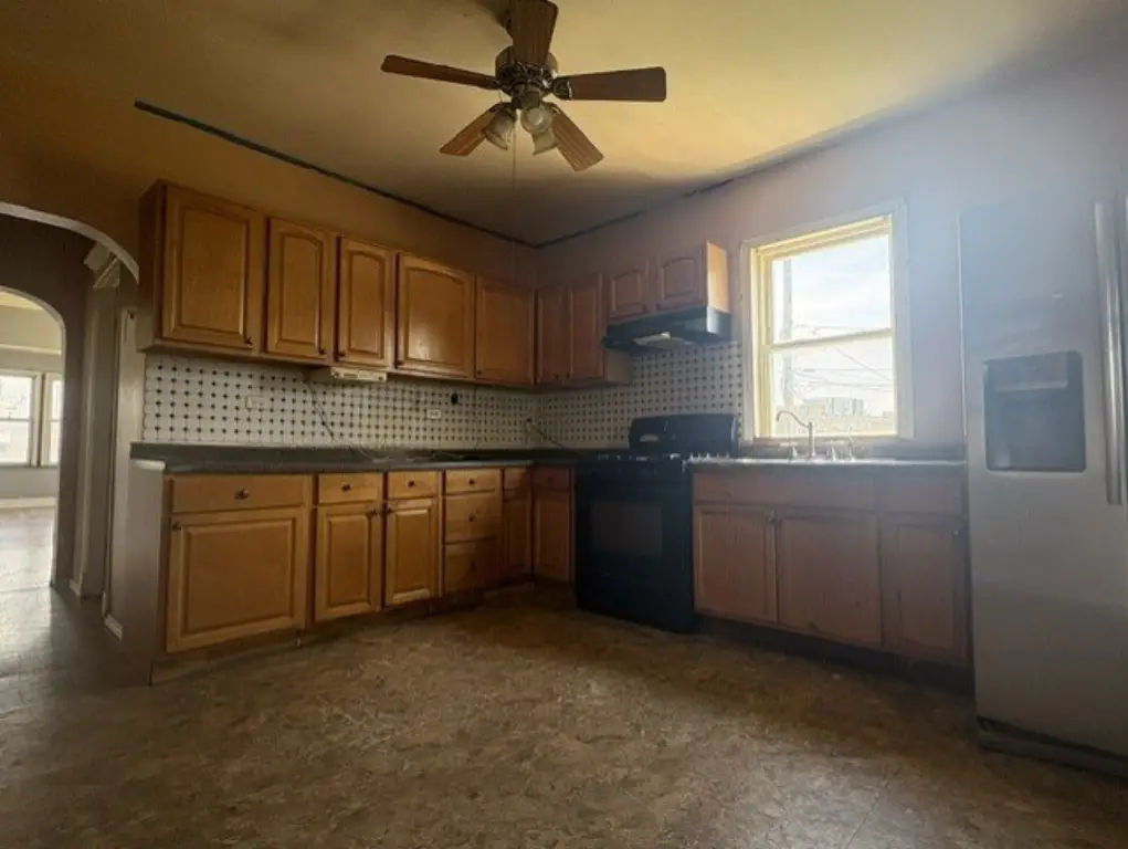 Picture 4