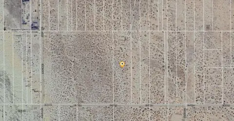 Expansive Vacant Lot Near Palmdale