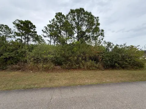 Residential Lot in Port Saint Lucie