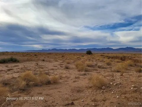 Kingman, AZ Off-Grid Land