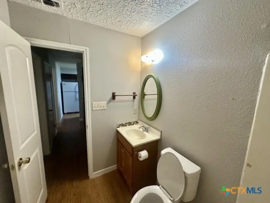 Picture 30