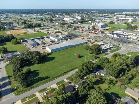 Commercial Lot Near Red Wolf